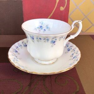 Royal Albert Memory Lane Teacup And Saucer